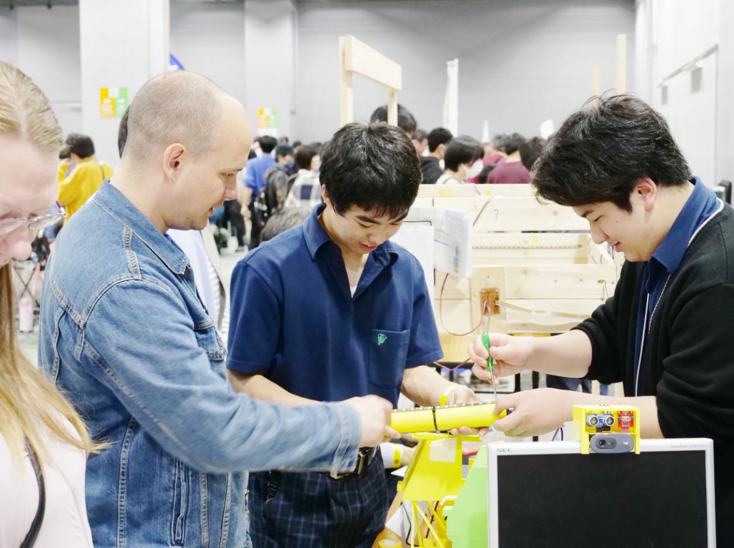 【電子工作部】Maker Faire Kyoto 2024に出展しました ニュース＆トピックス ニュース＆トピックス 大阪電気通信